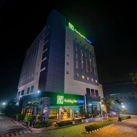 Holiday Inn Express Greater Noida Knowledge Park By Ihg Eksteriør bilde