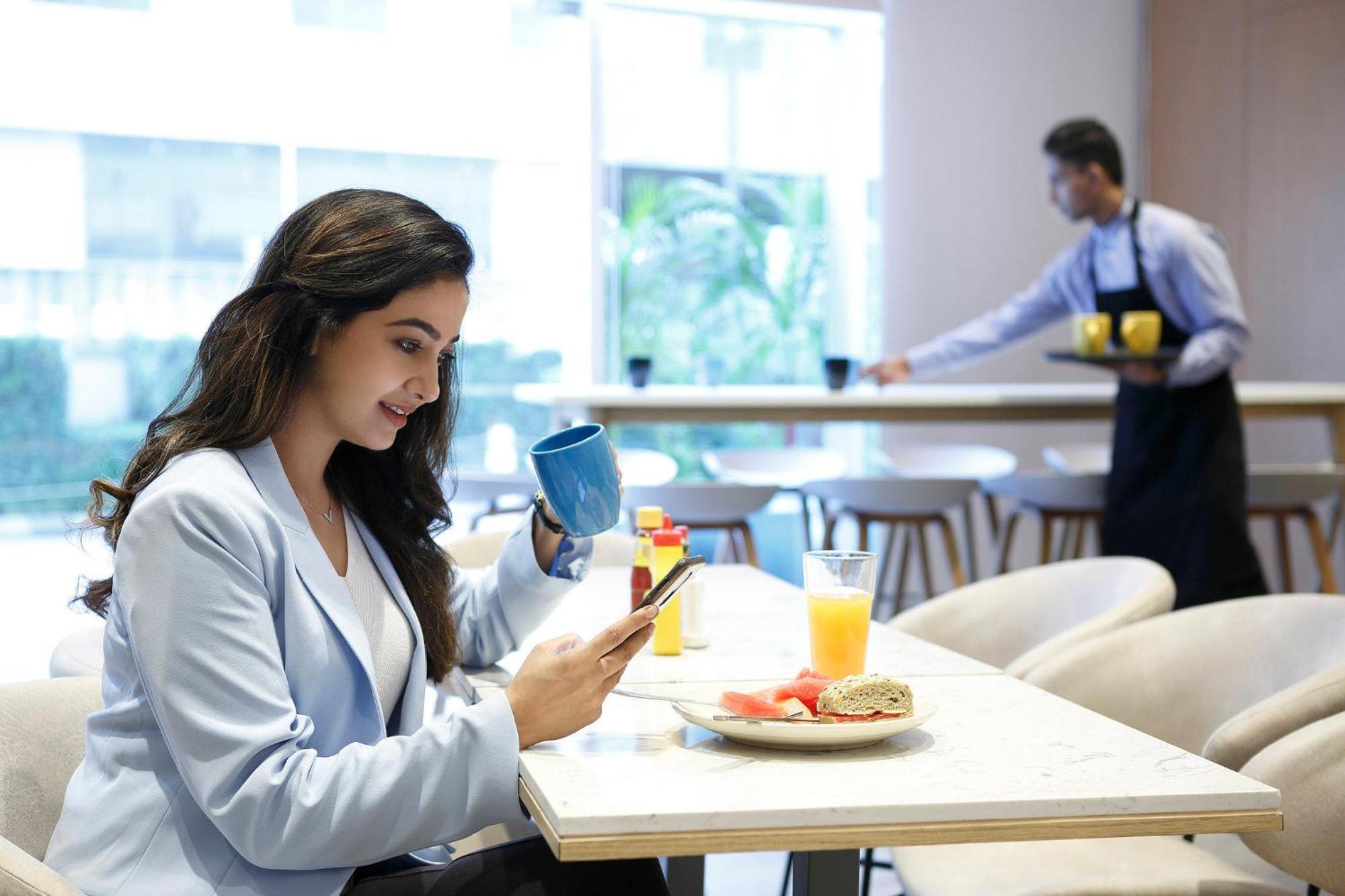 Holiday Inn Express Greater Noida Knowledge Park By Ihg Eksteriør bilde