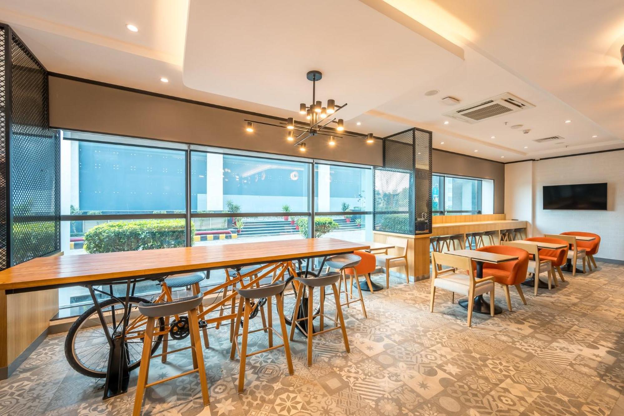 Holiday Inn Express Greater Noida Knowledge Park By Ihg Eksteriør bilde